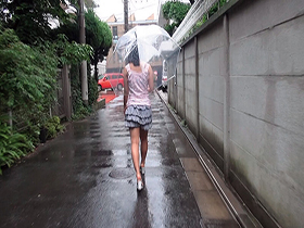 雨が降りしきる日、音が消される為レイパーが犯行に及ぶ　　サンプル画像19
